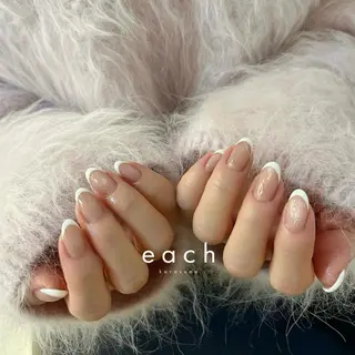 ネイル 𝒆𝒂𝒄𝒉 kanako 🕊のネイルデザイン