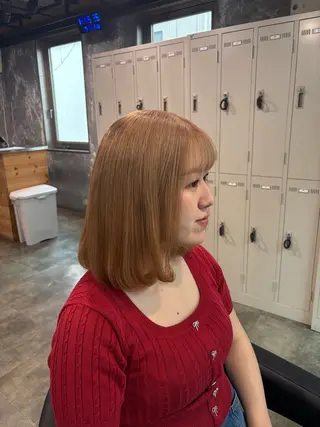 ミディアム カラー ハイトーンブロンド 横浜💞ミオのヘアスタイル