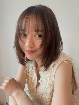 ミディアム カラー 美髪🧊ショート /ボブ/小由葵のヘアスタイル