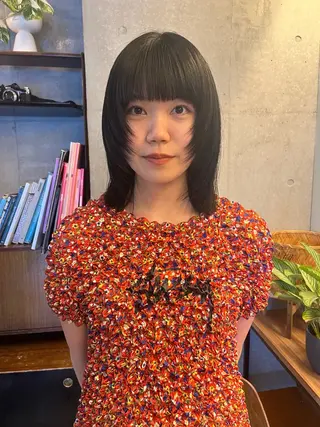 ミディアム レイヤーカット\ウル フ　chinatsuのヘアスタイル