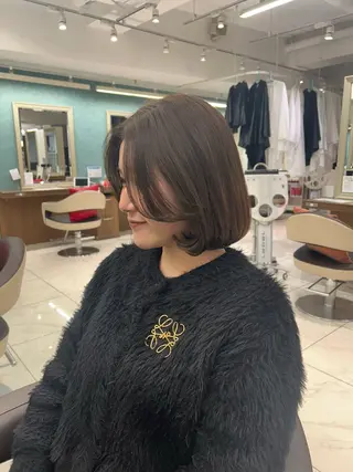 カラー YUI /ハイトーンカラーのヘアスタイル