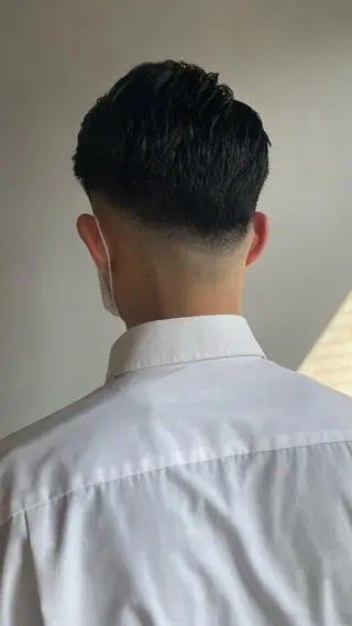 ショート メンズ 🪐SOURCE 塚口　シマブクロ🪐のヘアスタイル