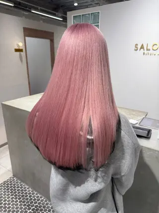 ロング カラー ハイトーン/ 縮毛矯正のヘアスタイル