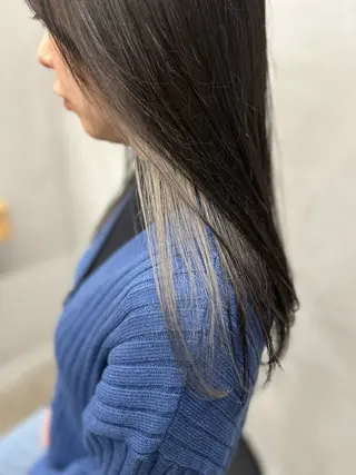 セミロング N/デザインカラー 🌿ナギのヘアスタイル