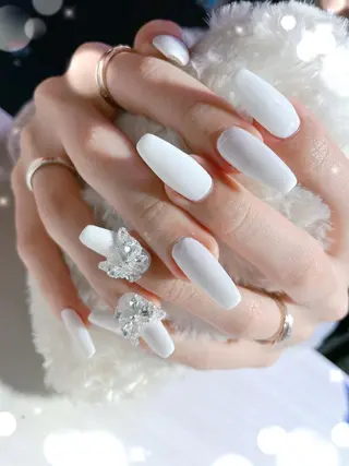 ネイル Whity所属・Whity kiriのネイルデザイン