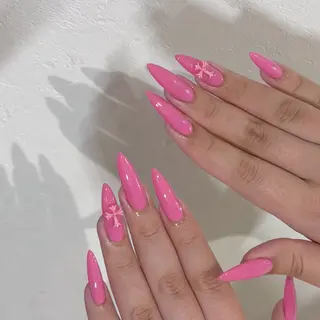 ネイル BONNIE所属・BONNIE MIKIのネイルデザイン