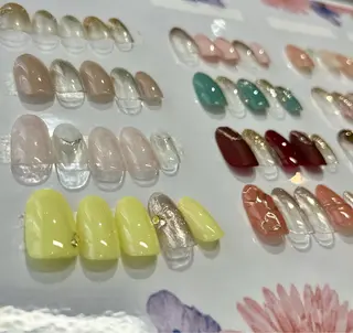 ネイル 大島 玲奈のネイルデザイン