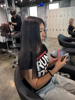 ロング カラー ハイトーンブロンド 横浜💞ミオのヘアスタイル