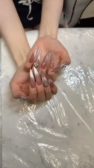 ネイル 💎Guarendo💎錦糸町店所属・✨アン ミユ✨のネイルデザイン