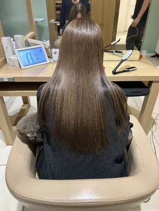 ロング 艶髪縮毛矯正🪽💫 安田彩愛のヘアスタイル