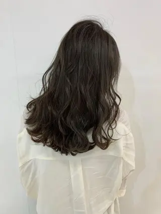 セミロング 栄永 涼のヘアスタイル