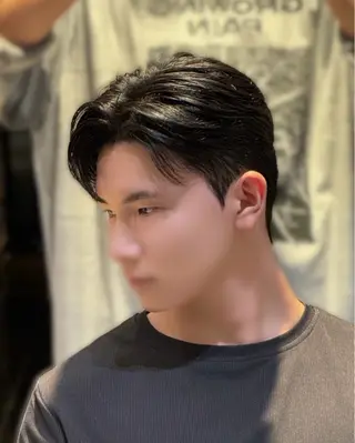 ショート パーマ メンズ YUKI🇰🇷 カルマ／ダウンパーマのヘアスタイル