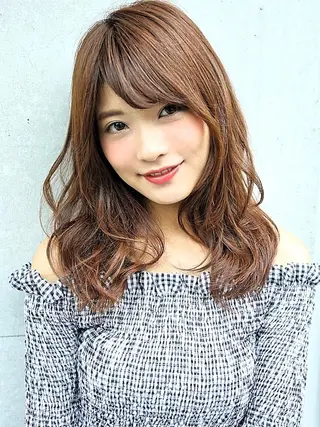 ミディアム カラー パーマ ✨hair make flencia✂️✨のヘアスタイル