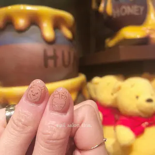 ネイル nail salon tina.所属・中山 はづきのネイルデザイン