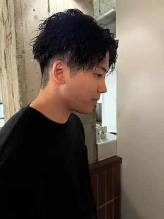 ショート パーマ 森田 鴻之介のヘアスタイル