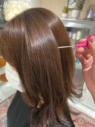 ミディアム カラー 寺尾 遥のヘアスタイル
