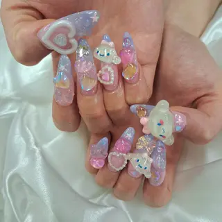 ネイル 河野ちえ (雑誌掲載サロン)のネイルデザイン