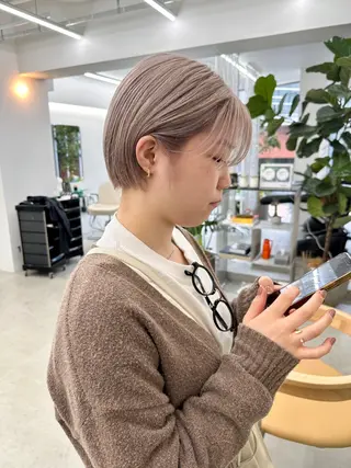 ショート カラー ボブ/レイヤー/ケア パーマ/リュウタのヘアスタイル