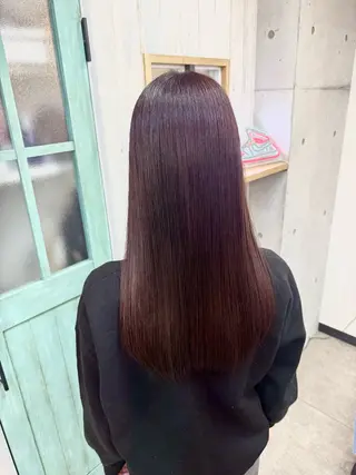 ロング カラー 髙橋 李里亜のヘアスタイル