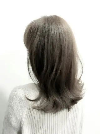 ミディアム カラー Elsa エルサのヘアスタイル