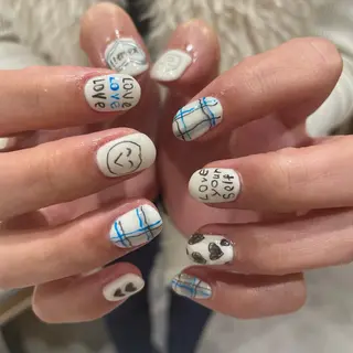 ネイル ハイトーン🦄ネイル 💞のぶちのネイルデザイン