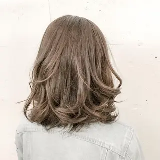 ミディアム カラー パーマ トミタ アツシのヘアスタイル