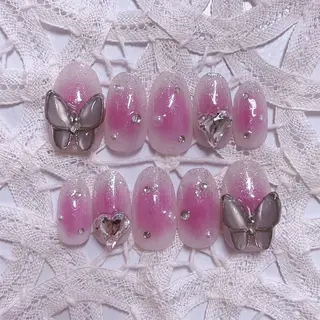 ネイル 稲垣 江梨花のネイルデザイン