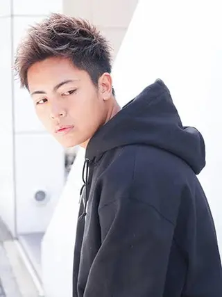 ミディアム カラー メンズ ブリーチ&似合せボブ 田中寛十のヘアスタイル