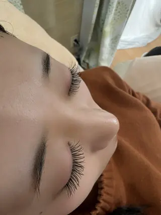 マツエク・マツパ 伊藤名紬 マツエク専門のマツエク・マツパデザイン