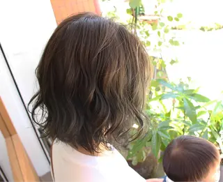 ミディアム カラー Era Hatsuneのヘアスタイル