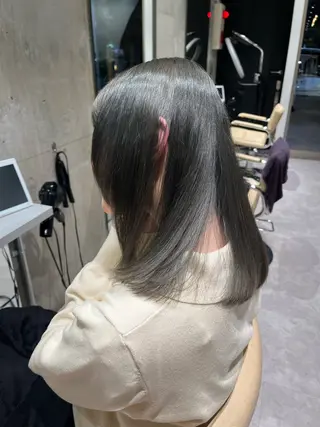 セミロング カラー 艶カラー ⋆✦ HIROMIのヘアスタイル