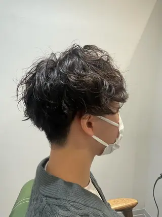 ショート 荒木 理緒のヘアスタイル