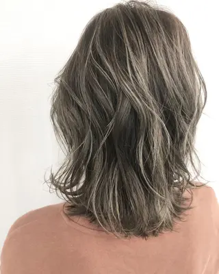 ミディアム 髪質改善カットカラー 小岩🌈くぼのヘアスタイル
