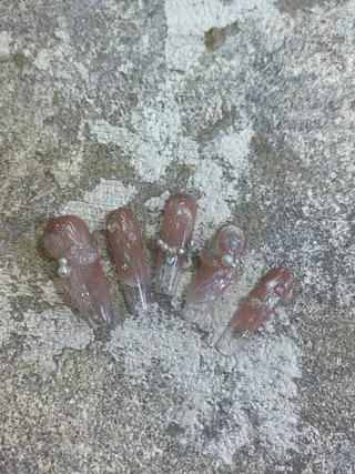 Dea かかのネイルデザイン