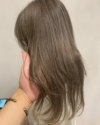 カラー VEGA天神 ブリーチのヘアスタイル