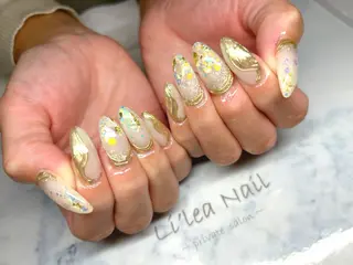 ネイル Li'leaNail AINAのネイルデザイン