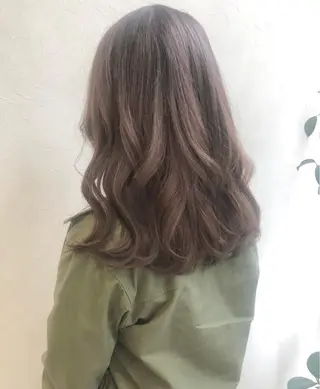 セミロング カラー nakahara madokaのヘアスタイル