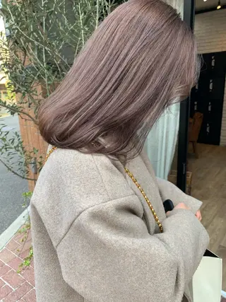 セミロング カラー レイヤー/顔周り /AKARIのヘアスタイル