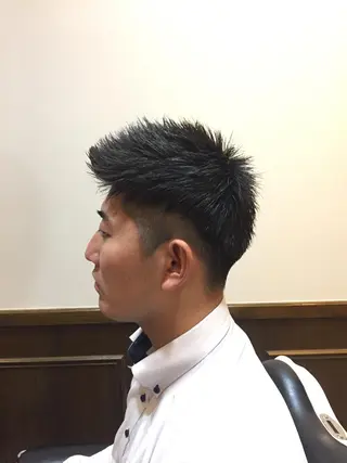 ショート ヒロ銀座ヘアーサロン 五反田店所属・寺嶋 涼のヘアスタイル