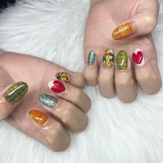 ミディアム -Rien- プライベートサロンのネイルデザイン