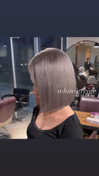 ショート カラー 💜ハイトーン💛 マジカルかいちゃんのヘアスタイル