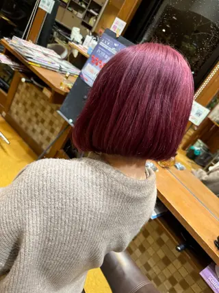 ミディアム ヘアショップキャリー所属・森田敦 縮毛矯正/髪質改善のヘアスタイル