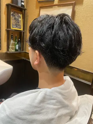 ミディアム 栫 雄大のヘアスタイル