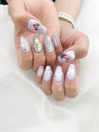 ネイル 五十嵐 美智のネイルデザイン