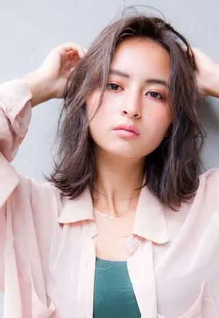 ミディアム カラー hao所属・西山 頌太のヘアスタイル
