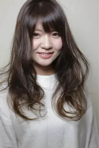ロング ReMix 新宿店所属・タジマ ヤスヒサのヘアスタイル