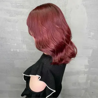 ミディアム カラー NNN(スリーエヌ)所属・yuina 【NNN】のヘアスタイル