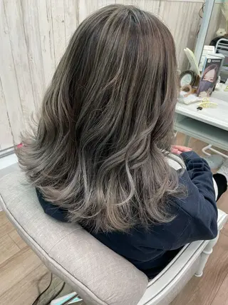 ロング 🐆アンドウ チカコ🦓のヘアスタイル