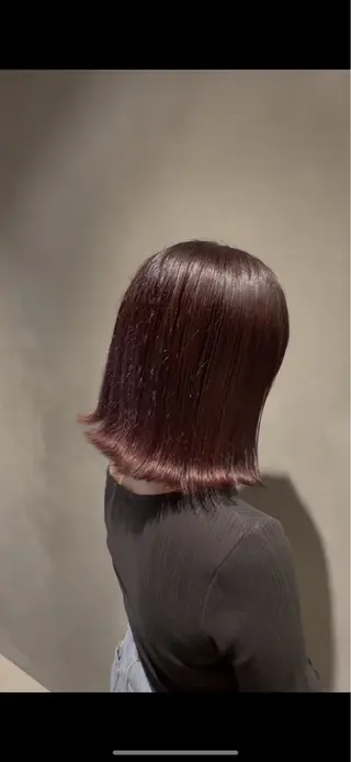 カラー 岩井 佑月のヘアスタイル