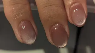 ネイル 布藤 亜未のネイルデザイン